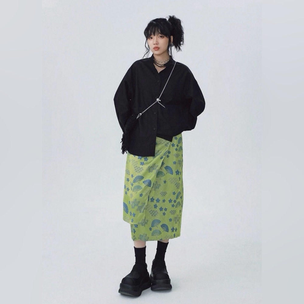 Green Knit Side Warp Asymmetric Skirt